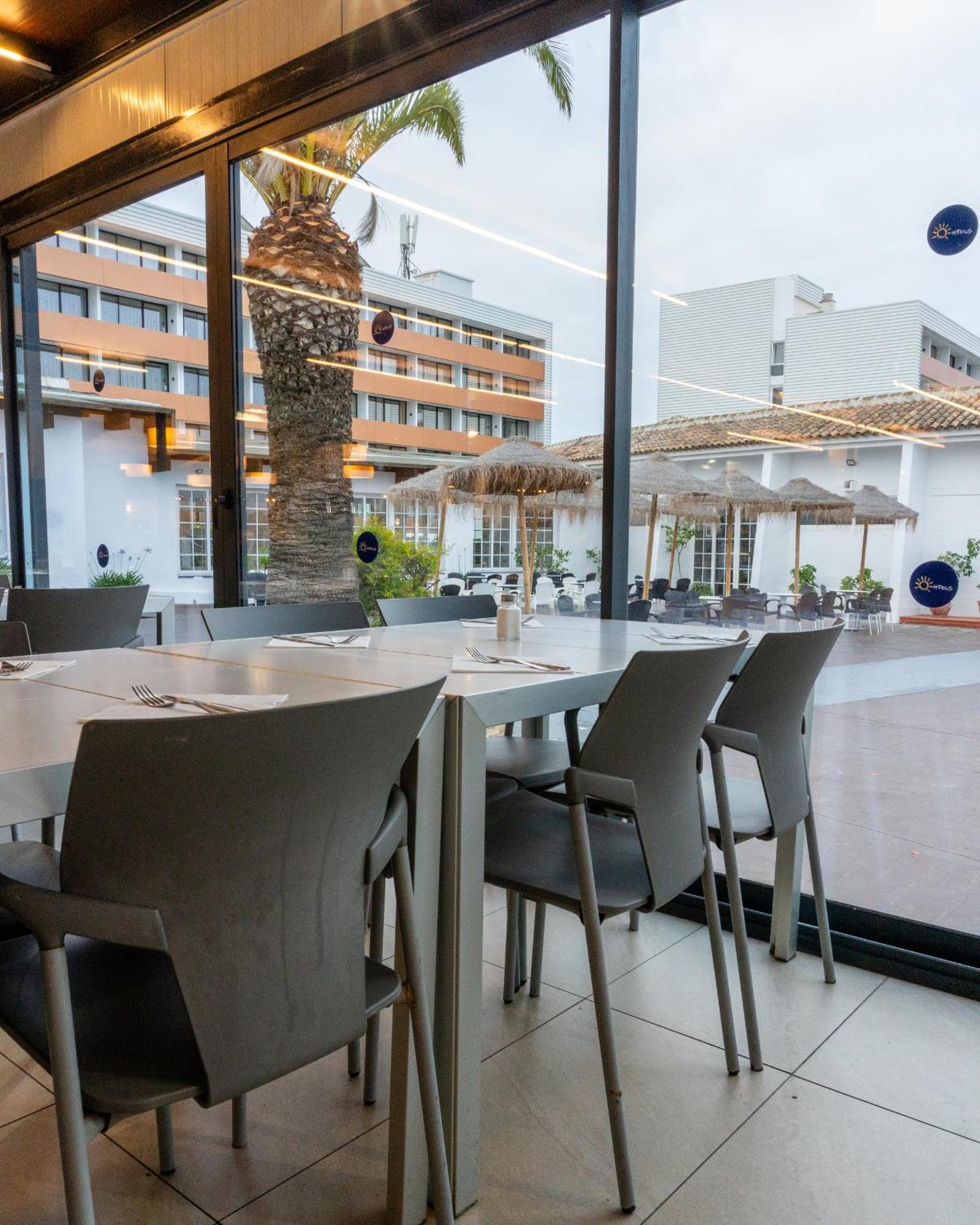 Ohtels Carabela Hotel Matalascañas Buitenkant foto